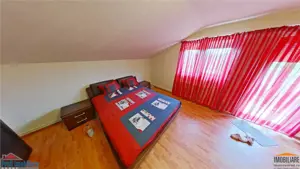 Casa mare si frumoasa cu 5 camere in Gradiste - imagine 12