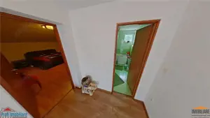 Casa mare si frumoasa cu 5 camere in Gradiste - imagine 16