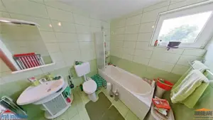 Casa mare si frumoasa cu 5 camere in Gradiste - imagine 5