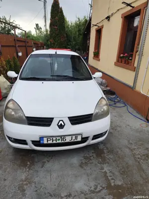 Renault clio 1.4 benzină  - imagine 4 Renault clio 1.4 benzină  - imagine 4