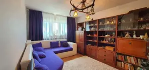 Dambu Pietros - Vanzare apartament 3 camere - B-dul. 1848