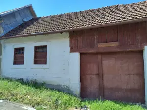 Casa de vanzare in localitatea Var, comuna Obreja, jud. Caras Severin - imagine 2