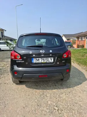 Vând Nissan Qashqai - An 2009 - 1.5 dCi - 104 CP - imagine 4