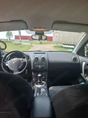 Vând Nissan Qashqai - An 2009 - 1.5 dCi - 104 CP - imagine 3