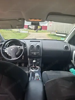 Vând Nissan Qashqai - An 2009 - 1.5 dCi - 104 CP - imagine 10