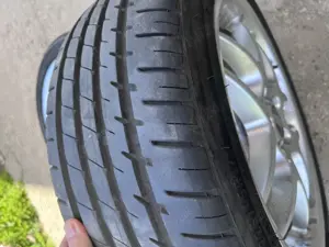 Vând jante + cauciucuri R17 - imagine 2