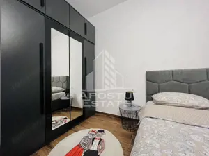 Apartament cu doua camere ,modern,centrala proprie si curte ,in Giroc - imagine 8