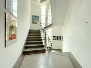 Apartament 3 camere, garaj si boxa - zona Centrala-Prefectura - imagine 11