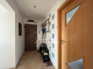 Apartament cu 3 camere, decomandat, centrala proprie, zona Dambovita - imagine 10