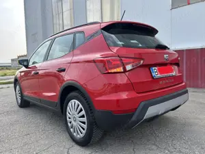 Seat Arona  1000 cmc 96  cp Benzina - imagine 2