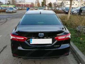 Vând Toyota Camry Exclusive 2020 - imagine 4