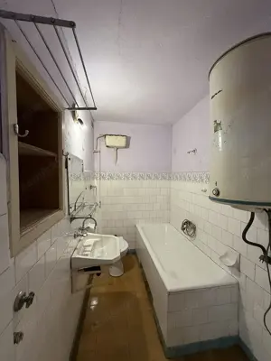 Casa cu 4 camere - Biharia - IMOBIHOR  - imagine 6