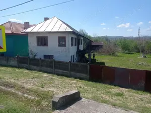 Vand casa localitatea Plopsoru,judetul GORJ