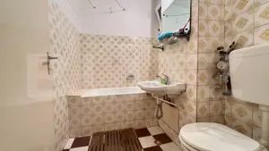 Apartament de vanzare,  decomandat cu 3 camere, zona Dacia - imagine 7