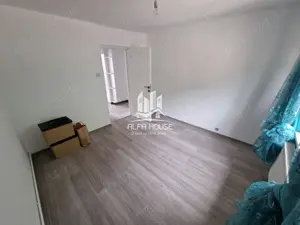 Apartament 3 camere decomandat ,zona centrală !  - imagine 11 Apartament 3 camere decomandat ,zona centrală !  - imagine 11