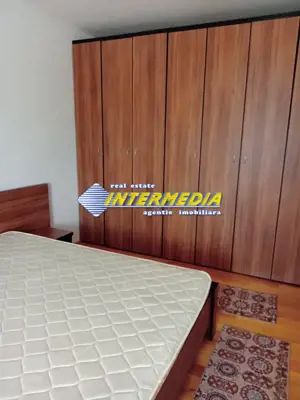 Apartamemt 3 camere decomandat CETATE Stadion, cu balcon, parcare, mobilat si utilat complet - imagine 8