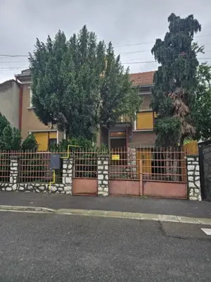 CASA 5 CAMERE ZONA GARII  - imagine 11