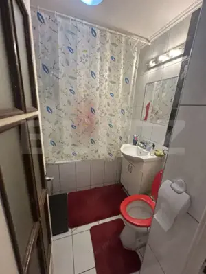 Apartament cu 3 camere,  84 mp, zona Micro 16 - imagine 6