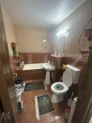 Apartament cu 2 camere, 64 mp, zona Micro 17 - imagine 6