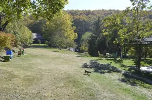 Topoloveni - Conacul Ion Mihalache, Domeniu pe 5 Hectare - imagine 16 Topoloveni - Conacul Ion Mihalache, Domeniu pe 5 Hectare - imagine 16