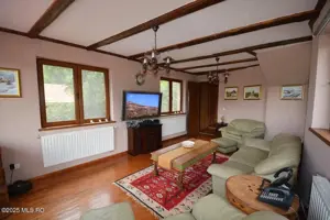 Campulung - Leresti, casa de munte, teren 5503 mp - imagine 5