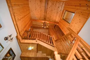 Campulung - Leresti, casa de munte, teren 5503 mp - imagine 19