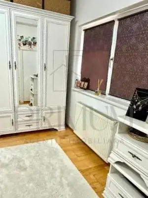 GIROC - 2 Camere - ETAJ 1 - Mobilat - Utilat - Zona buna - imagine 8