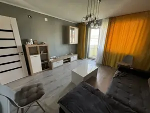 Apartament cu trei camere, conf.1