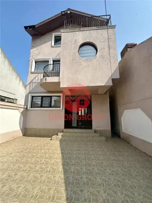 Casa de Vis in Inima Constantei - P+1+M - Zona Casa de Cultura - imagine 2