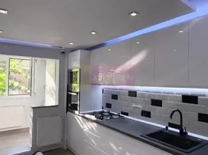 Apartament 4 cam. Sos Oltenitei - 10 min. METROU Aparatori renovat LUX - imagine 2