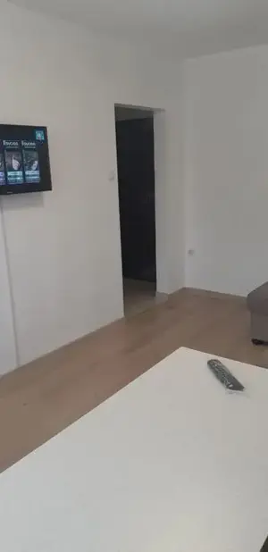 Ofer spre vanzare garsoniera in zona Eroi Revolutiei  - imagine 2