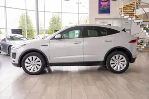 Jaguar E-Pace 2.0 D150 AWD Automat - imagine 4