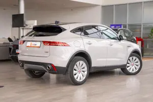 Jaguar E-Pace 2.0 D150 AWD Automat - imagine 8