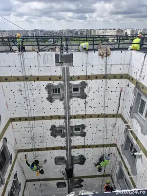 Angajez meseriasi  si salaori in contructii 