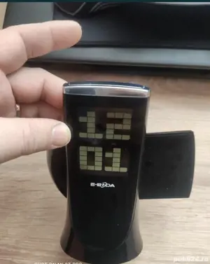 Ceas de birou cu afișaj si proiectie pe tavan perete - imagine 5