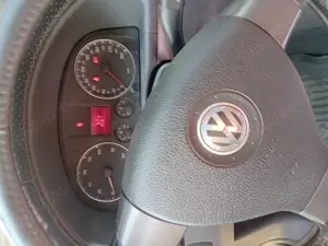 Proprietar vând vw touran  - imagine 6