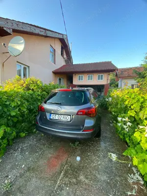 Vand opel astra j sports tourer an 2011 motor 1.7 ecotec - imagine 6 Vand opel astra j sports tourer an 2011 motor 1.7 ecotec - imagine 6