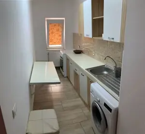 garsoniera zona Unirii - imagine 2