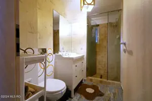 Cumpana - Del Sole, Str. Padova 4, vila P+M, teren pe colt de 397 mp! - imagine 13