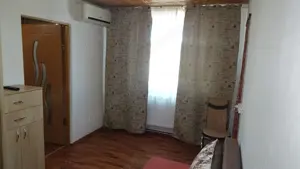 Vand apartament cu 2 camere in Deva, zona Dacia, etaj 4, bloc de 4 etaje, izolat exterior, mobilat