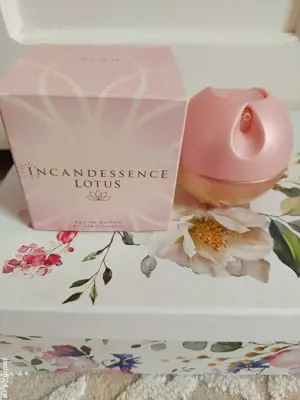 Parfum Avon  Incandescence Lotus 50 ml