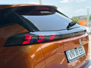 Peugeot 2008  - imagine 10