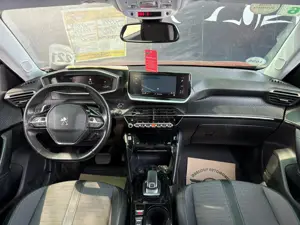 Peugeot 2008  - imagine 6