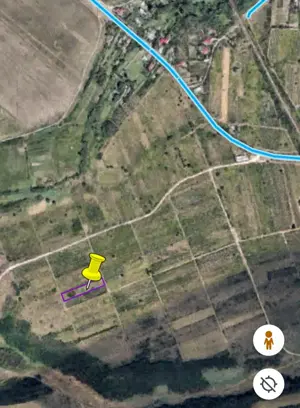 Vand teren 2500mp  , 10  euro mp