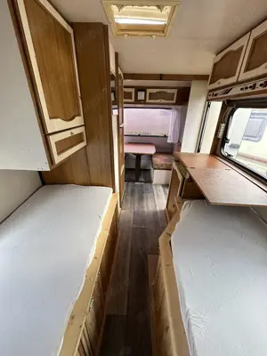 Vând Rulota Adria  - imagine 2 Vând Rulota Adria  - imagine 2