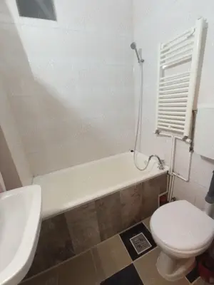 Persoană fizică închiriez garsonieră în Mircea cel Bătrân - imagine 2