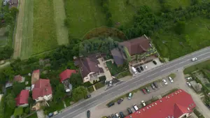 Casa spatioasa de vanzare - imagine 19