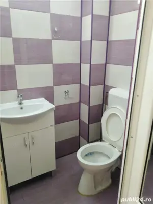 Oferim spre inchiriere garsoniera utilata si mobilata complet, zona Vatra Luminoasa