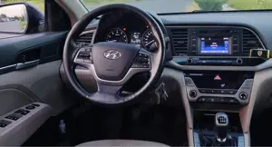 Hyundai Elantra 2018 Highway 1.6 benzina aspirat 128 CP  EURO 6  - imagine 6