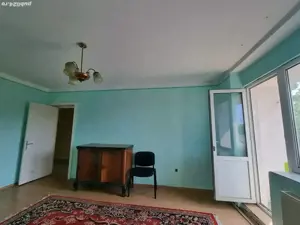 A 37  Liceul sanitar ,Apartament 3 camere confort 1 etaj 2,   67000euro  - imagine 7